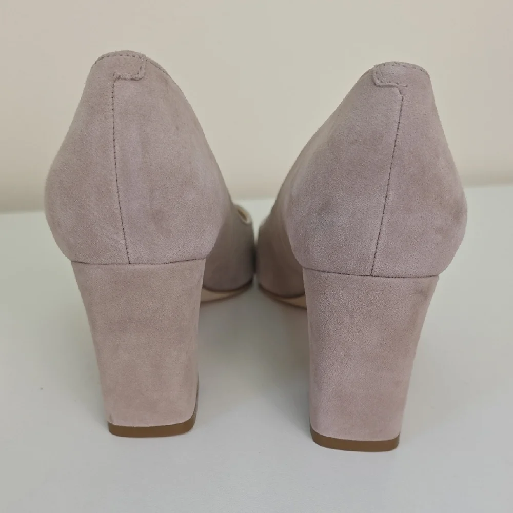 Marc Fisher Taupe Suede Heels.  Size 7 1/2 - Picture 8 of 12